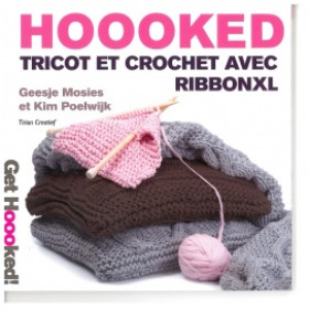 15081/1 Knitting and crochet book with Ribbon XL